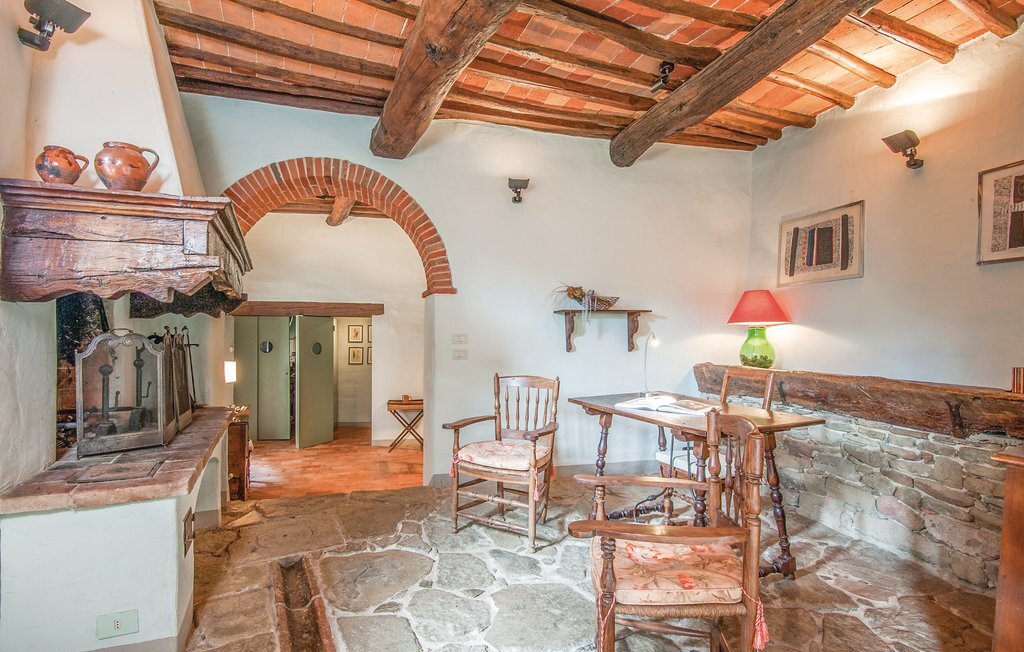 Maison jumelée Borgo Bucine, piscine et tennis - Photo 13