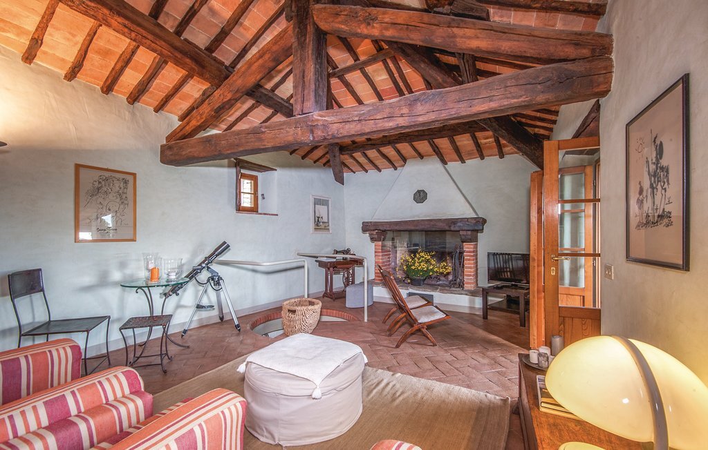 Maison jumelée Borgo Bucine, piscine et tennis - Photo 16