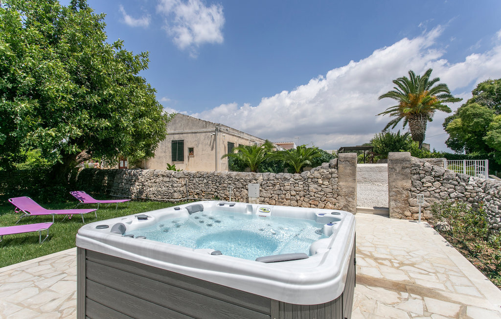 Casale Granati : maison en pierre avec piscine à Rosolini - Photo 4