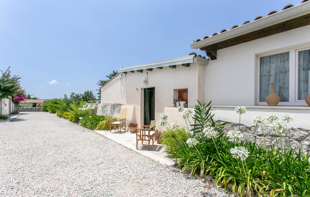 Casale Granati : maison en pierre avec piscine à Rosolini - Photo 13
