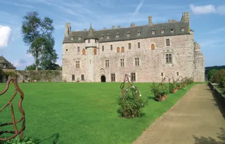 Maison en pierre historique avec jardin à Pleubian : photo 25