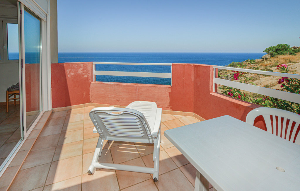 Maison méditerranéenne à Calvi avec vue sur le phare - Photo 3