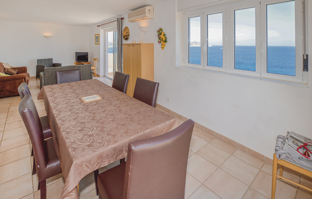 Maison méditerranéenne à Calvi avec vue sur le phare - Photo 12
