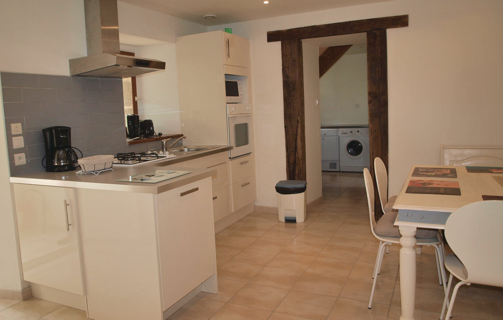 Maison en pierre avec poêle à bois à Mantallot - Photo 11