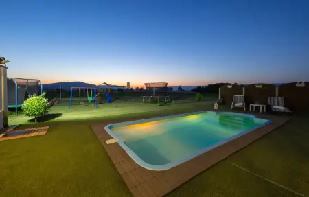 Maison 8 personnes à Trilj - Photo 1
