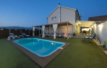 Maison 8 personnes à Trilj - Photo 10