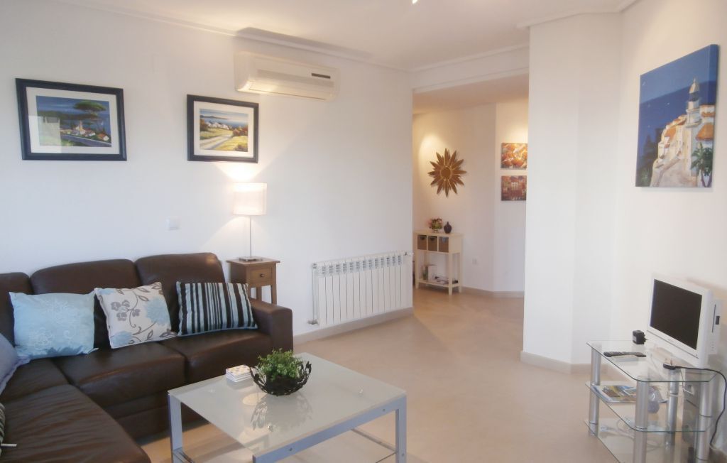 Appartement plain-pied avec terrasse et vue lac, Hacienda Riquelme - Photo 2