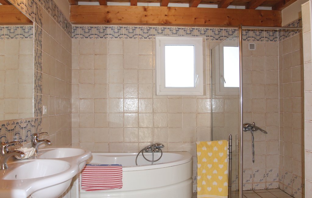 Ancienne ferme du XVIIIe siècle avec piscine privée - Photo 29