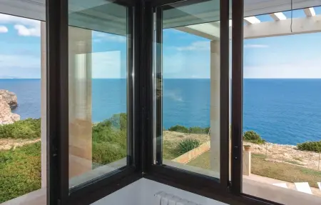 Villa en front de mer à Porto Colom, 4 chambres : photo 32