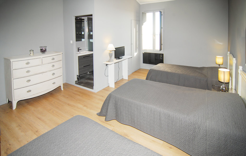 Mas en pierre avec piscine et jacuzzi à Saint-Gilles - Photo 22