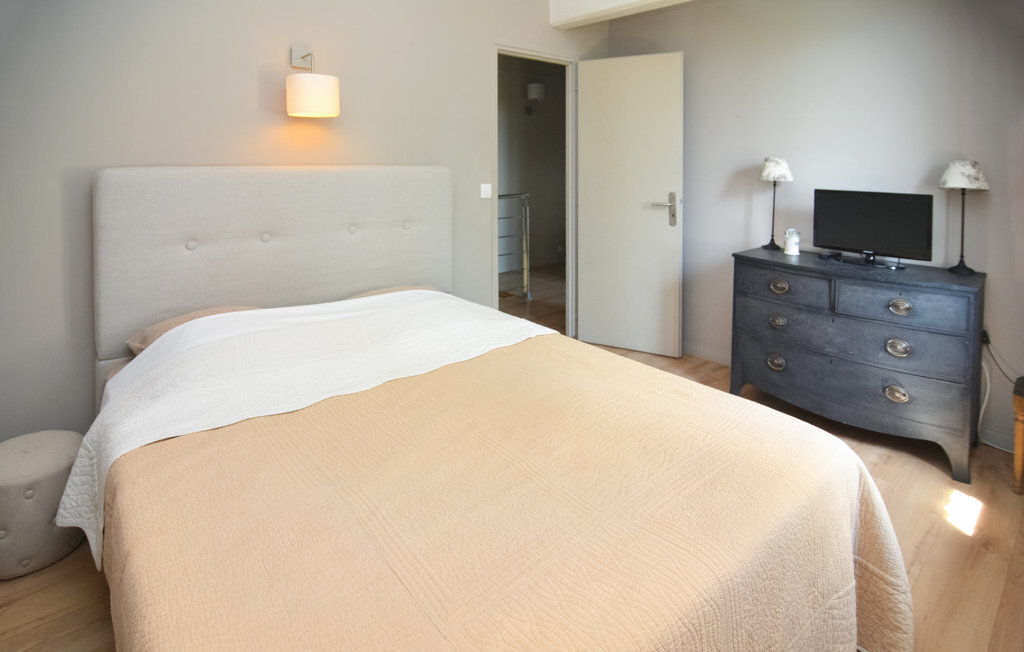 Mas en pierre avec piscine et jacuzzi à Saint-Gilles - Photo 24