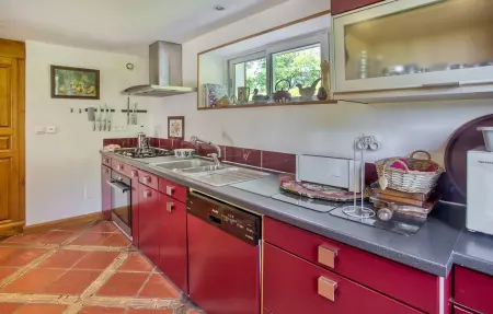 Maison 30 hectares avec piscine privée à Augignac : photo 8