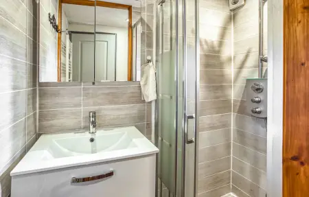 Maison 30 hectares avec piscine privée à Augignac : photo 21