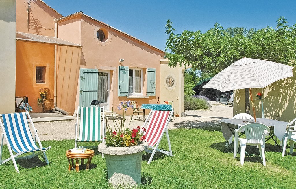 Maison provençale 3 pers. avec grand jardin à Caderousse - Photo 1