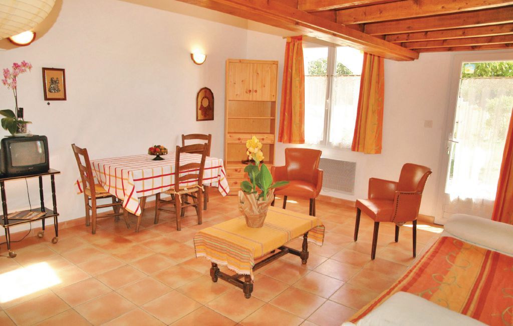 Maison provençale 3 pers. avec grand jardin à Caderousse - Photo 10