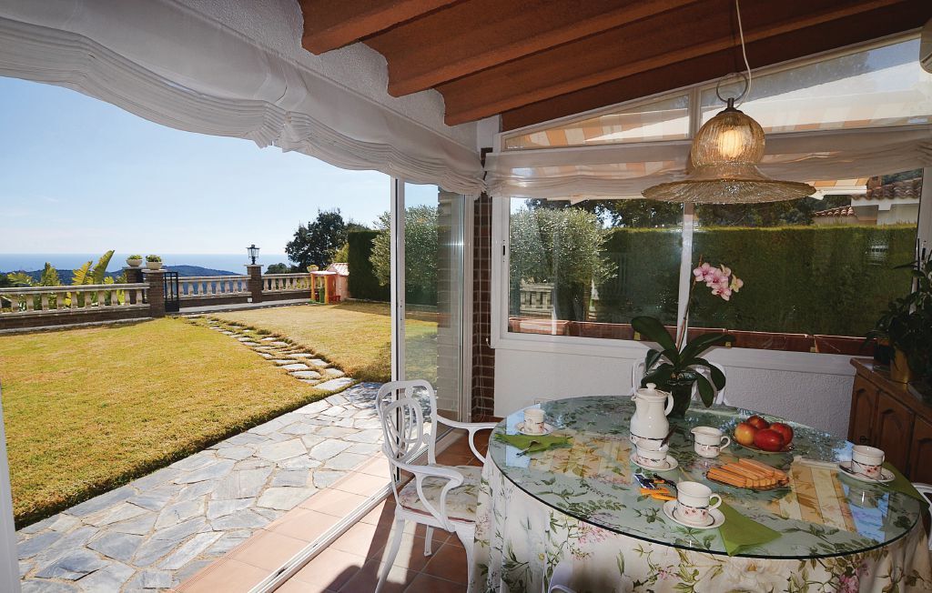 Maison avec piscine et vue mer à St. Cebrià de Vallalta - Photo 5