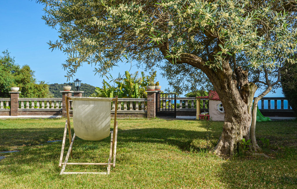 Maison avec piscine et vue mer à St. Cebrià de Vallalta - Photo 22