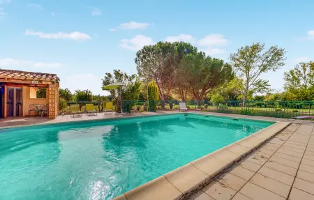 Maison de ferme rénovée avec piscine privée à St Pierre d'Eyraud : photo 10