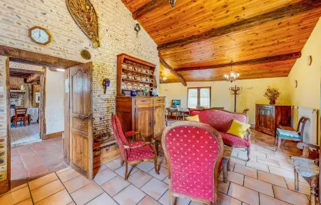 Maison de ferme rénovée avec piscine privée à St Pierre d'Eyraud : photo 16