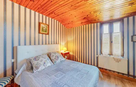 Maison de ferme rénovée avec piscine privée à St Pierre d'Eyraud : photo 20
