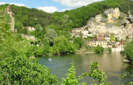 Maison de ferme rénovée avec piscine privée à St Pierre d'Eyraud : photo 25