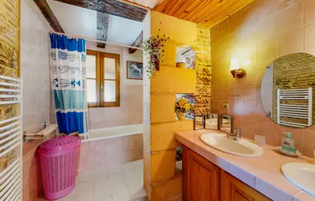 Maison en pierre avec piscine privée à St Pierre d'Eyraud : photo 26