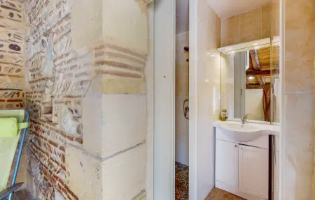 Maison en pierre avec piscine privée à St Pierre d'Eyraud : photo 27
