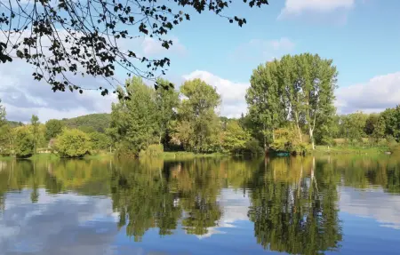 Maison en pierre avec piscine privée à St Pierre d'Eyraud : photo 32