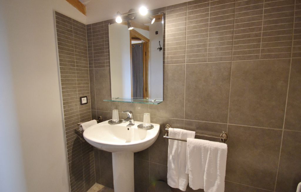 Maison 7 chambres avec piscine privée à Saint-Marcellin - Photo 35