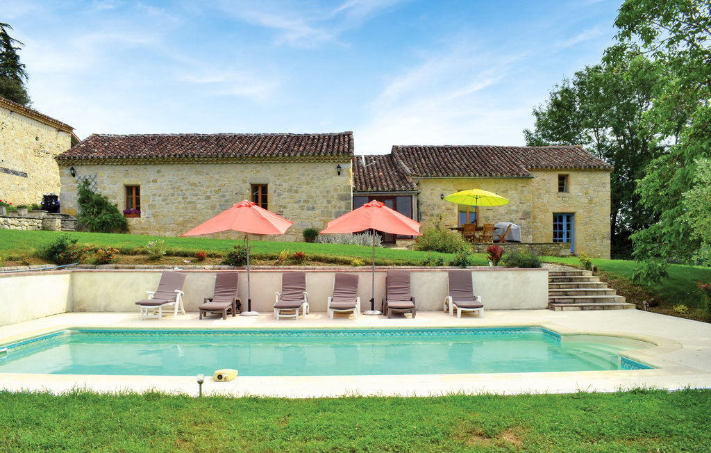 Maison fortifiée 6 pers. avec piscine à Bon Encontre - Photo 1