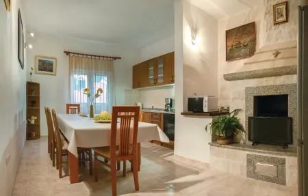 Maison 8 personnes à Kucice - Photo 1