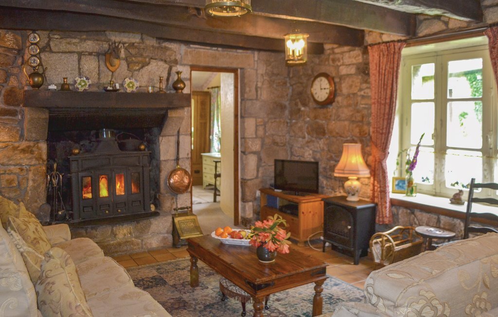 Maison en pierre du 16e siècle à Guern, lac privé et pêche - Photo 9