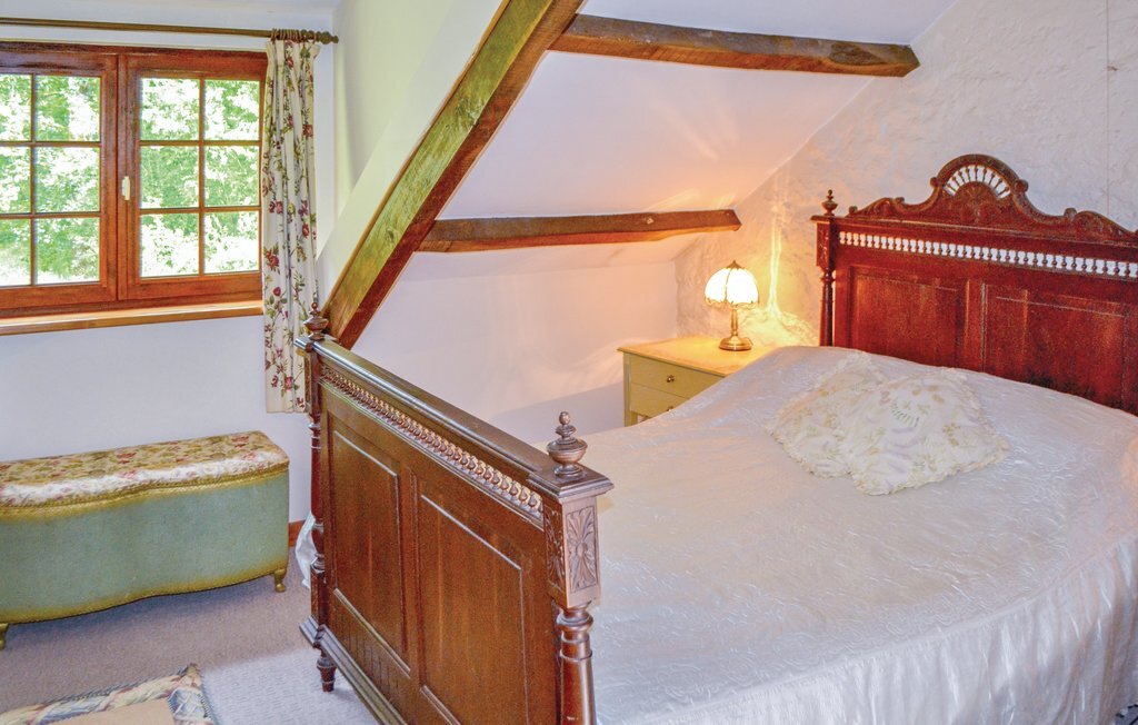Maison en pierre du 16e siècle à Guern, pêche à l'étang - Photo 16