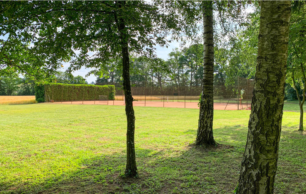 Château avec parc, piscine et lac en Sarthe - Photo 13