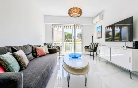 Appartement avec vue mer à Juan-les-Pins, 350 m de la plage : photo 4