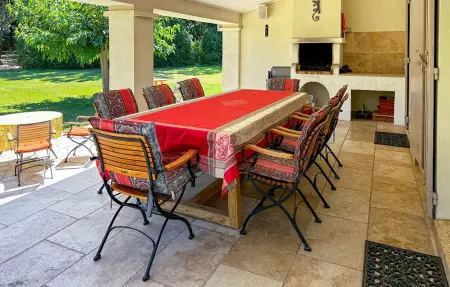 Maison 10 pers. avec piscine privée à St-Cannat : photo 23