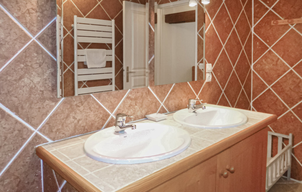 Maison jumelée 150 m² dans ancienne ferme du 16e siècle - Photo 22