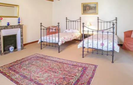 Maison 4 chambres avec piscine chauffée à Souvigne : photo 19