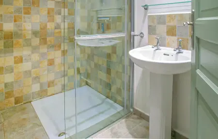 Maison 4 chambres avec piscine chauffée à Souvigne : photo 23