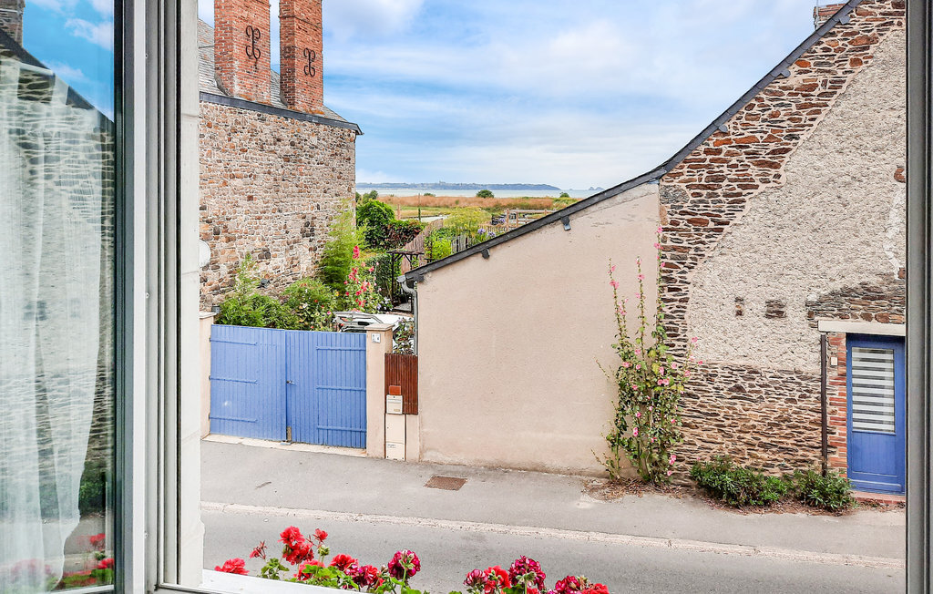 Appartement vue mer face à la baie du Mont-Saint-Michel - Photo 1