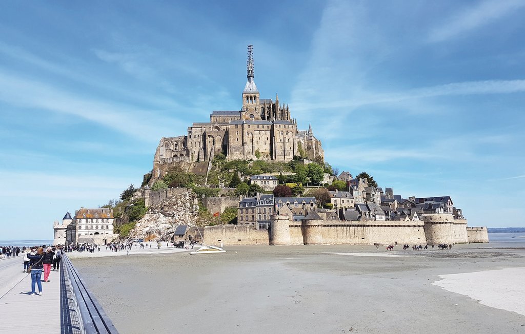 Appartement vue mer face à la baie du Mont-Saint-Michel - Photo 2