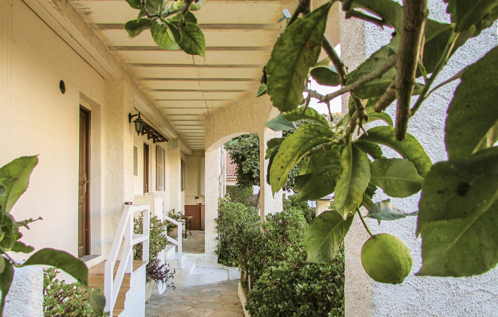 Appartement terrasse vue mer à Bastia - Photo 1
