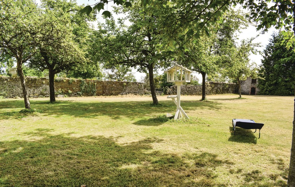 Maison de maître à Vassy, 1 hectare de jardin - Photo 3