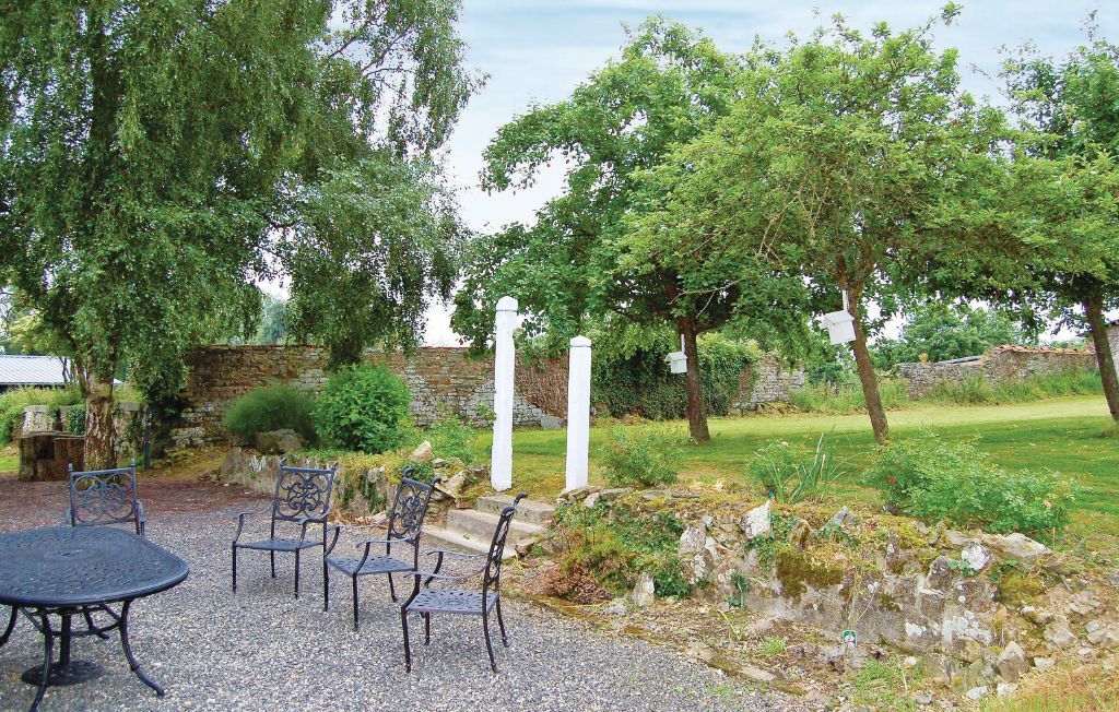 Maison de maître à Vassy, 1 hectare de jardin - Photo 11