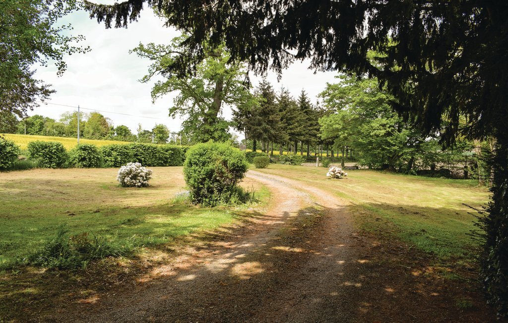 Maison de maître à Vassy, 1 hectare de jardin - Photo 12