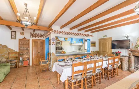 Maison 20 personnes à Sayalonga - Photo 1