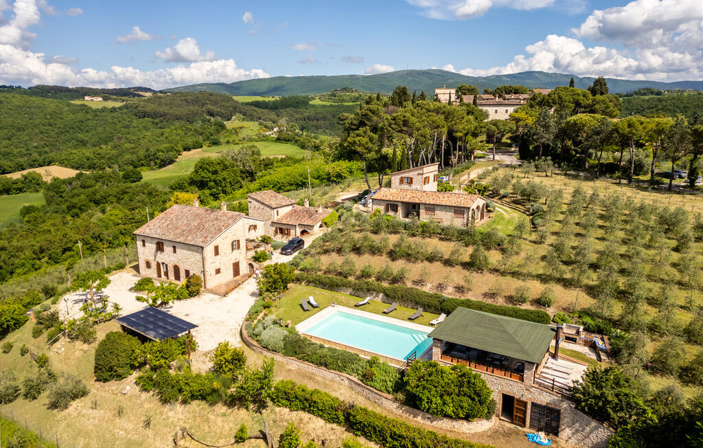 Castello di Petroro, maison 10 pers. vue Todi - Photo 10