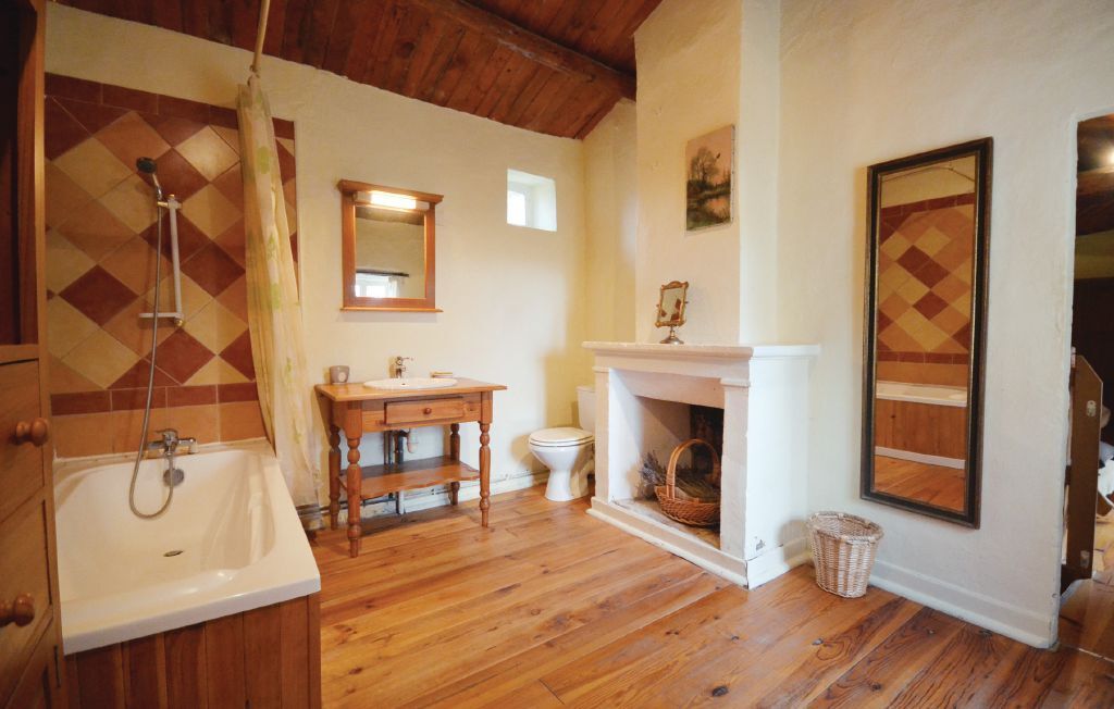 Maison mitoyenne au calme à Valréas, piscine privée - Photo 23