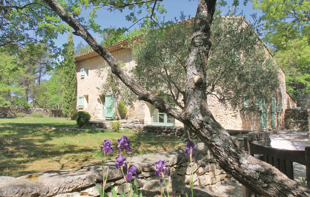 Bergerie en pierre avec piscine à Lacoste - Photo 13