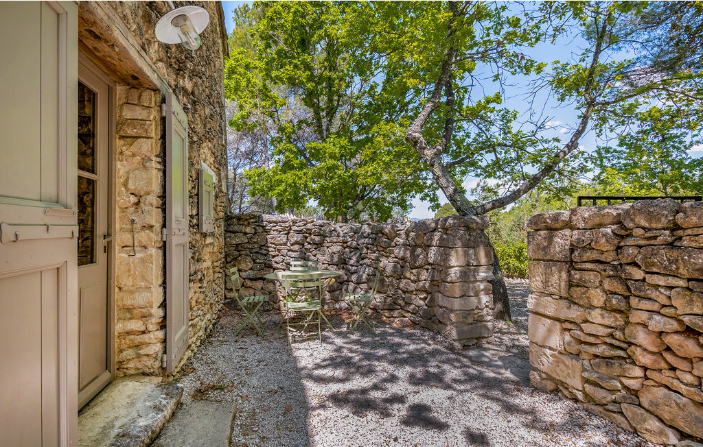 Bergerie en pierre avec piscine à Lacoste - Photo 18